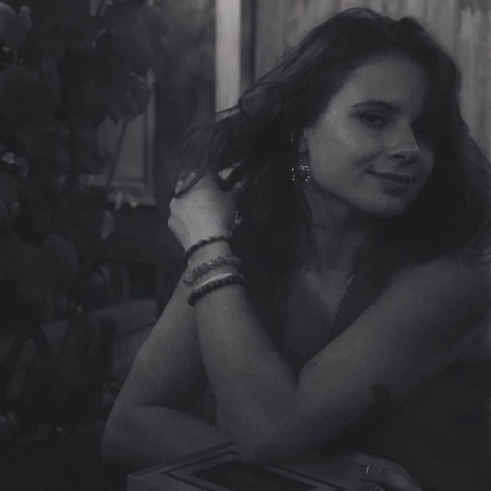 Meet your Posher, Paige